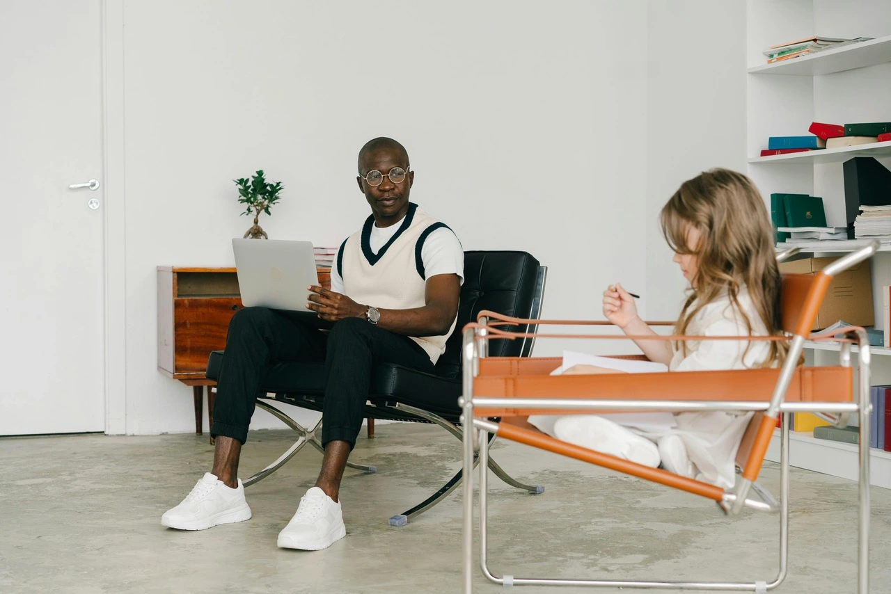 the little girls and the adult black male